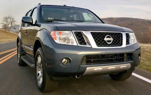 2008 Nissan Pathfinder LE V8 SUV