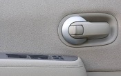2009 Nissan Versa 1.8 SL Interior Door Detail
