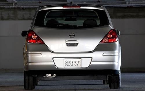 2009 Nissan Versa Hatchback
