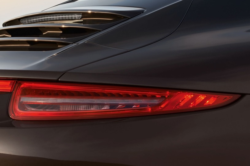 2014 Porsche 911 Carrera 4S Coupe Exterior Detail