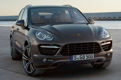 2014 Porsche Cayenne Turbo 4dr SUV Exterior