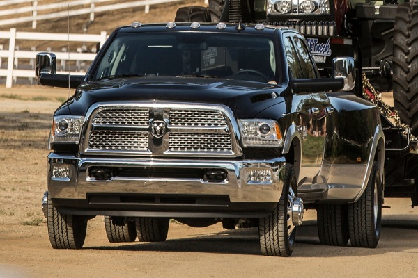 2015 Ram 3500 Laramie Crew Cab Pickup Exterior with Options Shown.