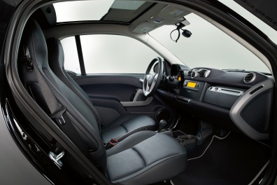2013 smart fortwo passion coupe 2dr Hatchback Interior