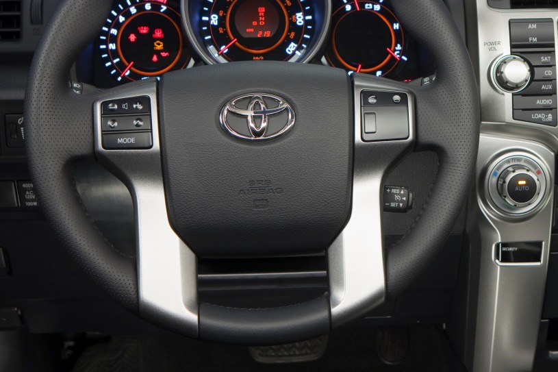 2013 Toyota 4Runner Limited 4dr SUV Dashboard