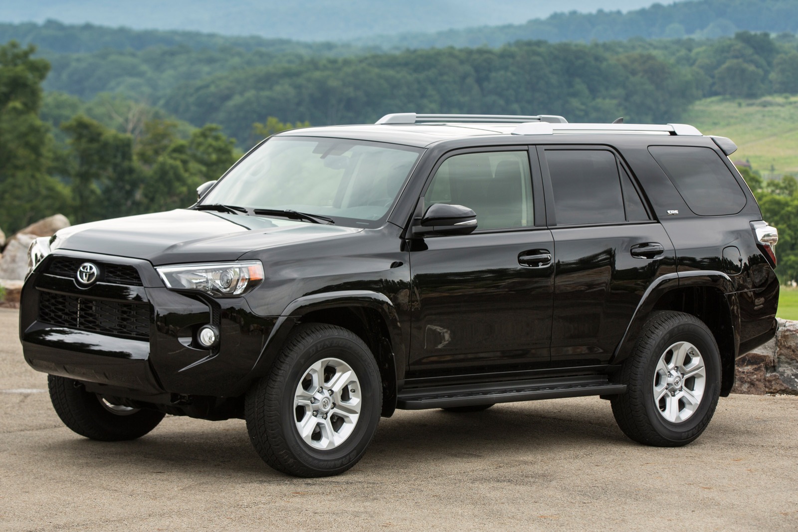 black toyota 4runner