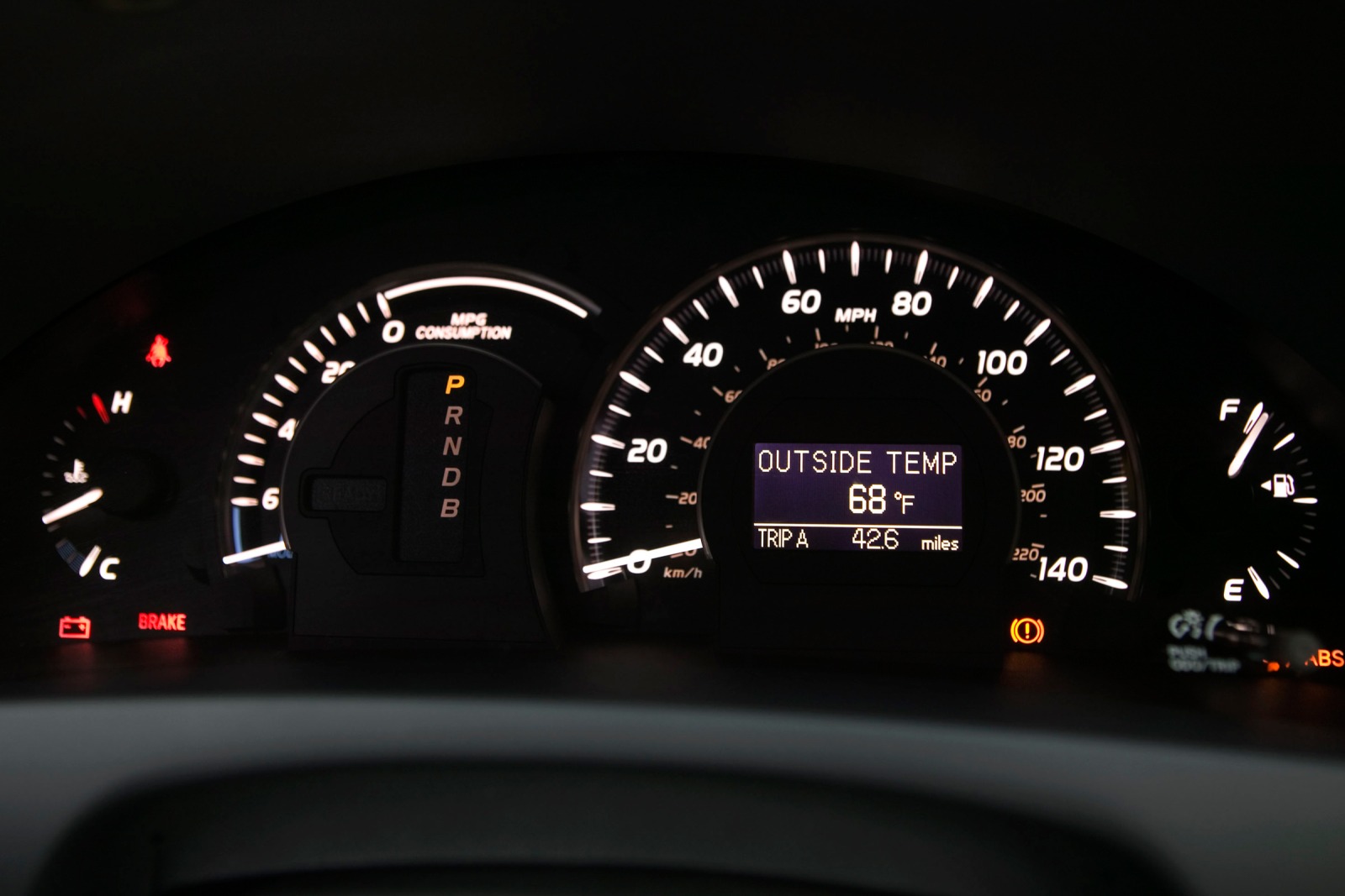 Toyota Camry: Outside temperature display Toyota Camry: Outside temperature display