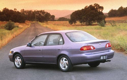 1998 Toyota Corolla 4 Dr LE Sedan