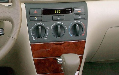 2006 Toyota Corolla LE Climate Control