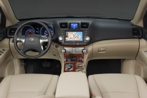 2013 Toyota Highlander Limited 4dr SUV Interior