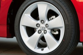 2012 Toyota Prius Five 4dr Hatchback Wheel