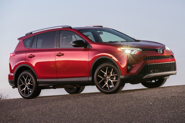 2016 Toyota RAV4 SE 4dr SUV Exterior