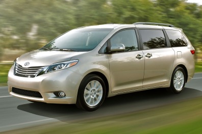 2016 Toyota Sienna Limited Premium 7-Passenger Passenger Minivan Exterior Shown