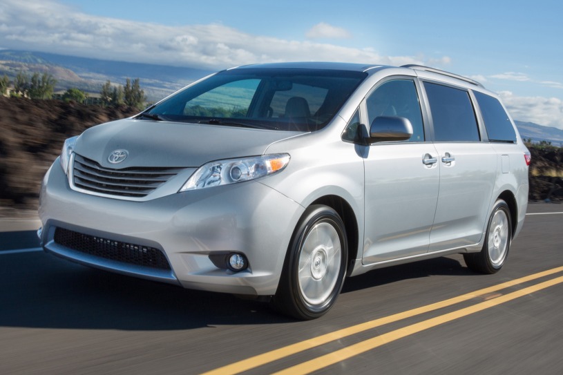 2016 Toyota Sienna XLE Premium 7-Passenger Minivan Exterior