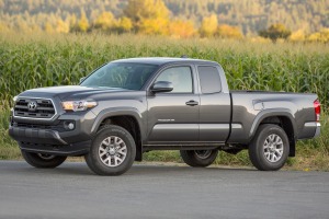 2016 Toyota Tacoma SR5 Extended Cab Pickup Exterior Shown