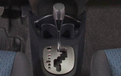 2012 Toyota Yaris SE Shifter Detail