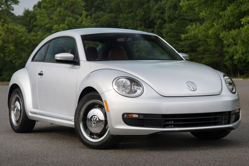 2015 Volkswagen Beetle 1.8T Classic 2dr Hatchback Exterior