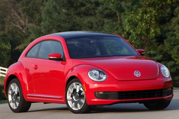 2016 Volkswagen Beetle 1.8T SEL 2dr Hatchback Exterior Shown