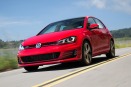2017 Volkswagen Golf GTI SE 4dr Hatchback Exterior Shown
