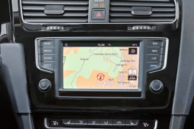 2017 Volkswagen Golf SportWagen TSI SEL Wagon Navigation System