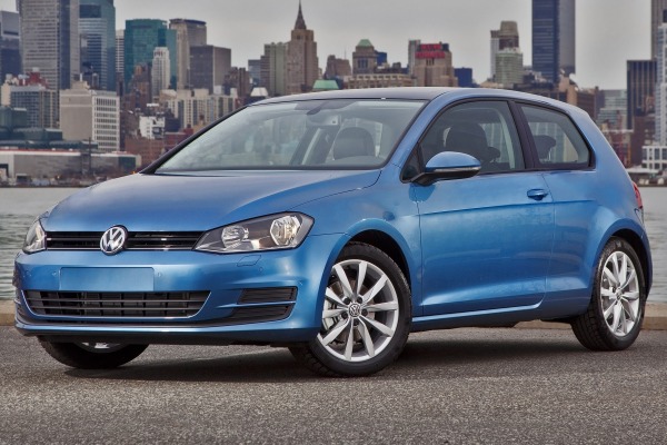 2015 Volkswagen Golf TSI S 2dr Hatchback Exterior