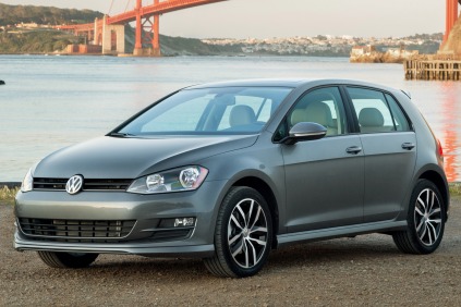 2016 Volkswagen Golf TSI SE 4dr Hatchback Exterior