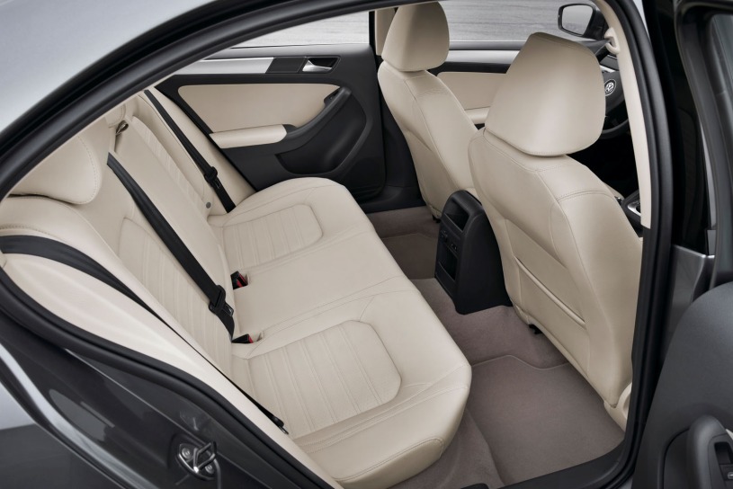 2012 Volkswagen Jetta SEL Sedan Rear Interior