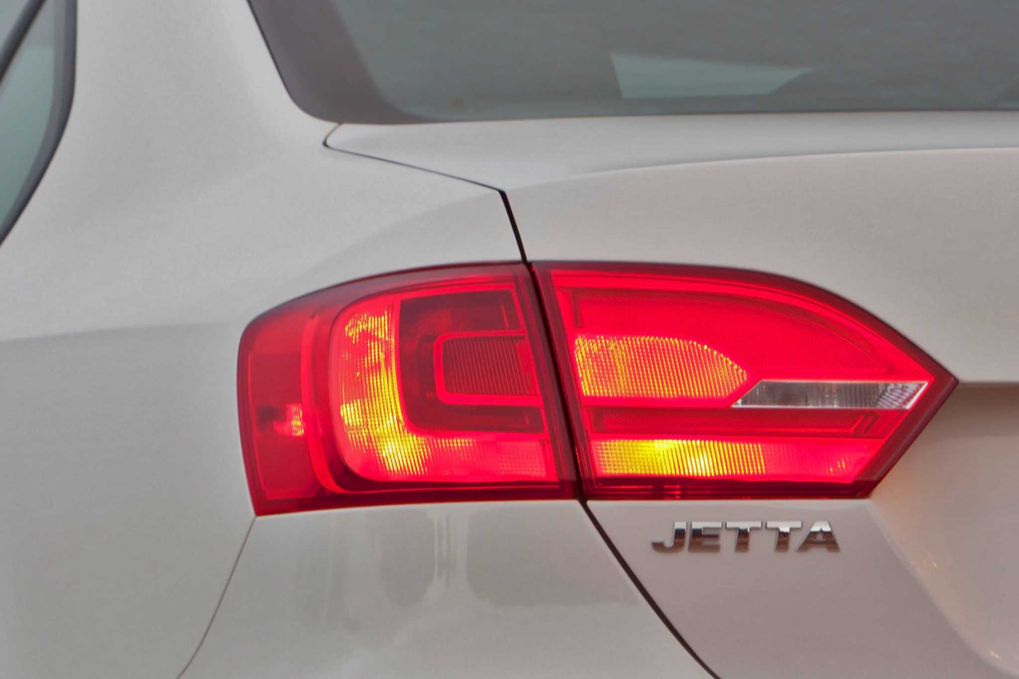 2013 Volkswagen Jetta SEL PZEV Sedan Rear Badge