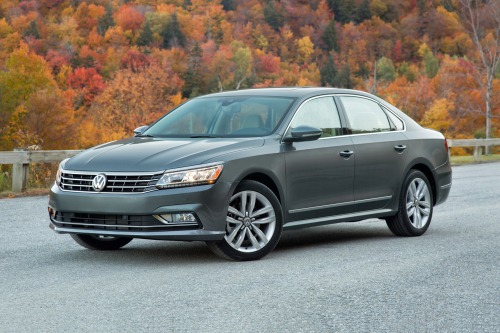 2017 Volkswagen Passat V6 SEL Premium Sedan Exterior