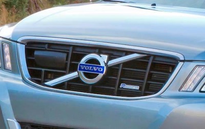 2012 Volvo XC60 T6 R-Design Front Grille and Badging